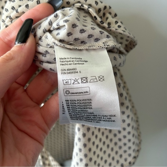 [M] H&M Button Down Creme w/ Mini Black Ferns Printed Sleeveless Tank Top Blouse - Picture 10 of 11
